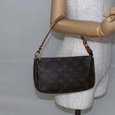 LOUIS VUITTON Monogram Pochette Accessoires Pouch M51980 LV Auth BA5648-21