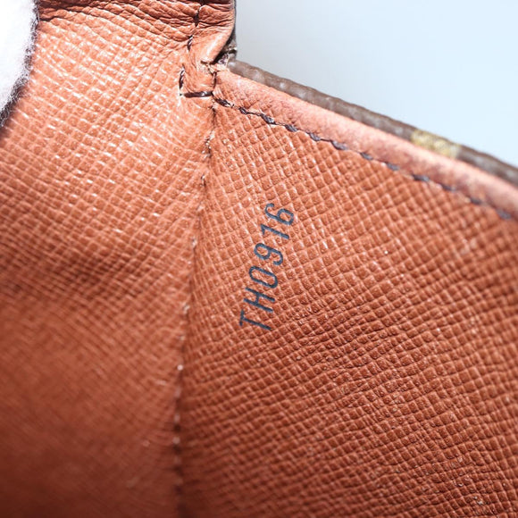 LOUIS VUITTON Monogram Saint Cloud MM Shoulder Bag M51243 LV Auth BA5727