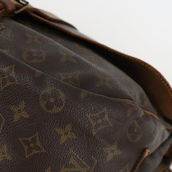 LOUIS VUITTON Monogram Saumur 35 Shoulder Bag M42254 LV Auth BA5810