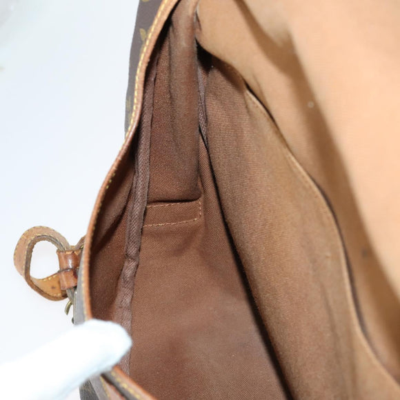 LOUIS VUITTON Monogram Saumur 35 Umhängetasche M42254 LV Auth BA5810