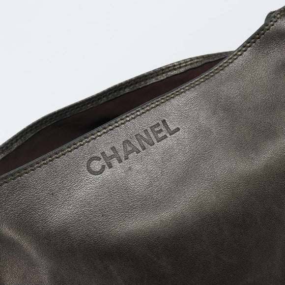 CHANEL Shoulder Bag Leather Silver CC Auth BA5922