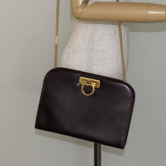 Salvatore Ferragamo Gancini Chain Shoulder Bag Leather Bordeaux Gold Auth BA5939