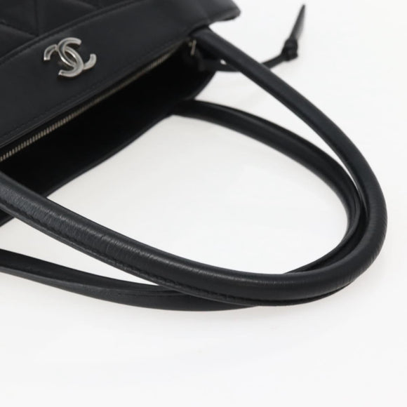 CHANEL Matelasse Tote Bag Leather Black Silver CC Auth BA5989