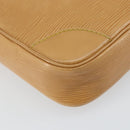 LOUIS VUITTON Epi Danube Shoulder Bag Beige M11910 LV Auth BA6003-13