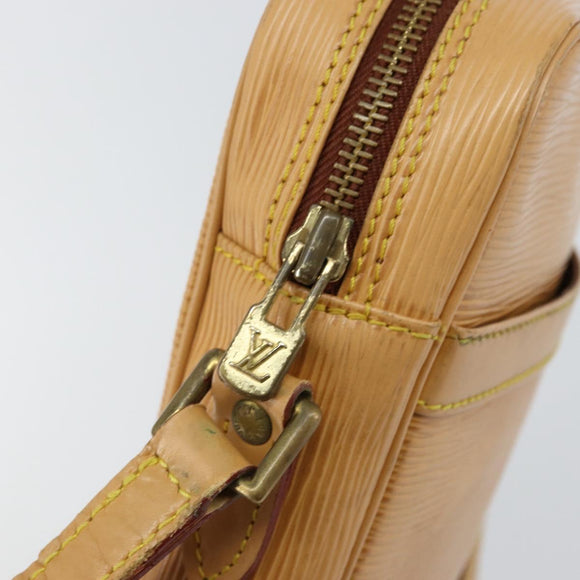 LOUIS VUITTON Epi Danube Shoulder Bag Beige M11910 LV Auth BA6003