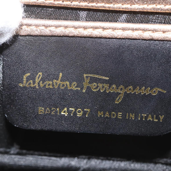 Salvatore Ferragamo Gancini Shoulder Bag Leather Gold Auth BA6129