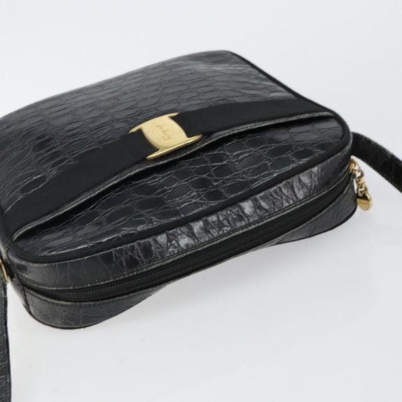 Salvatore Ferragamo Vala Shoulder Bag Leather Embossed Black Gold Auth BA6288