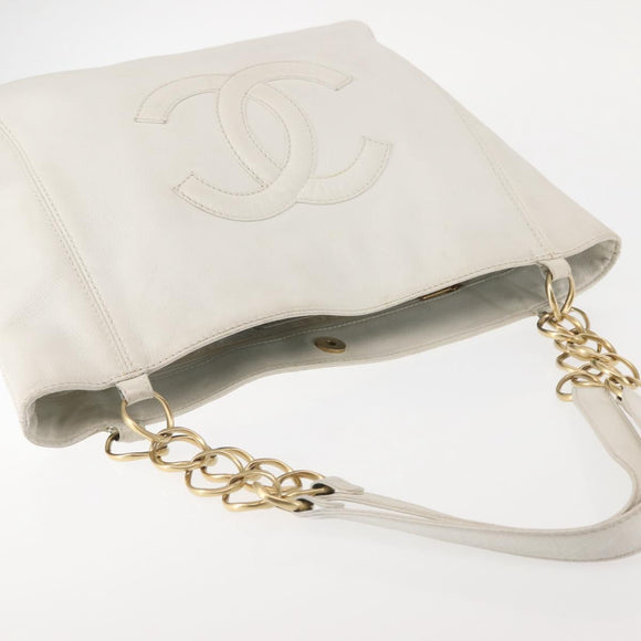 CHANEL Tote Bag Caviar Skin White Gold CC Auth BA6361