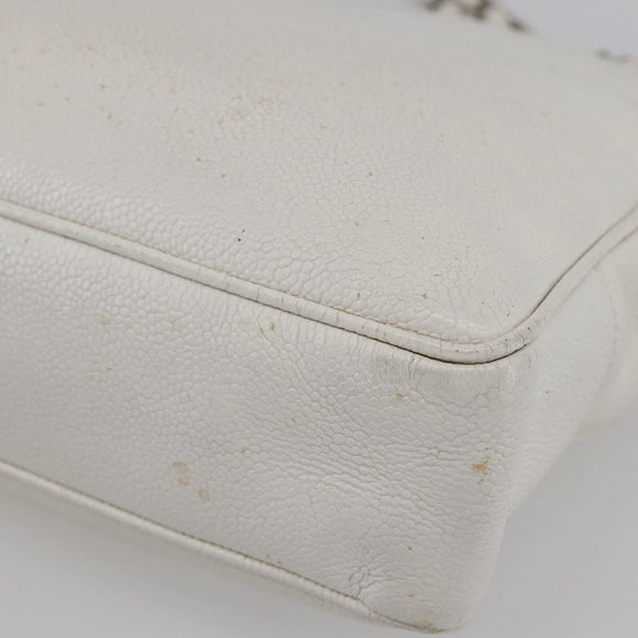 CHANEL Chain Shoulder Bag Caviar Skin White Silver CC Auth BA6376