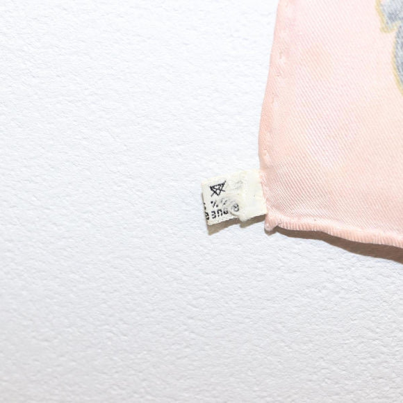 HERMES Carre 90 Scarf ""les cles key"" Silk Pink Auth BA6545