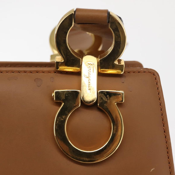 Salvatore Ferragamo Gancini Shoulder Bag Leather Beige Auth BA6798