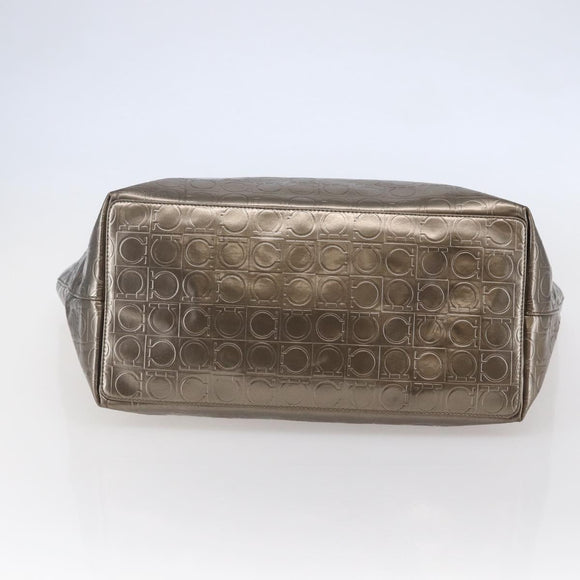 Salvatore Ferragamo Gancini Tote Bag Enamel Gold Auth BA6811