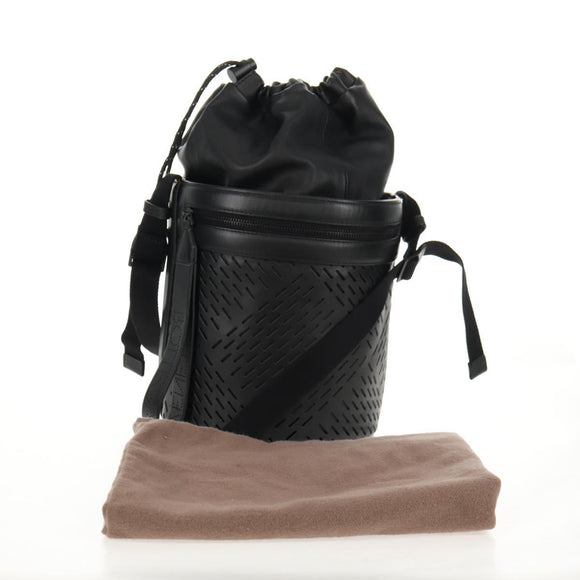 BOTTEGA VENETA Bucket Shoulder Bag Punching leather Black Auth BA6816M