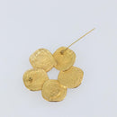 CHANEL Brooch metal Gold CC Auth BA6857-7