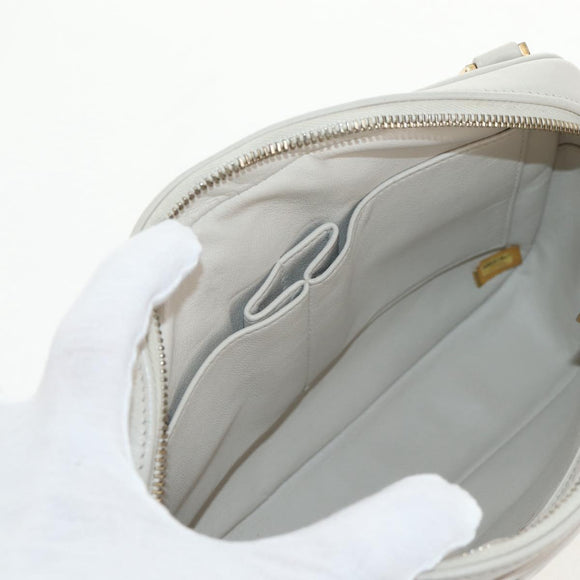 CHANEL Matelasse Chain Shoulder Bag Leather White CC Auth BA6864A