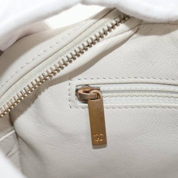 CHANEL Matelasse Chain Shoulder Bag Leather White CC Auth BA6864A