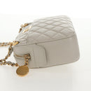 CHANEL Matelasse Chain Shoulder Bag Leather White CC Auth BA6864A-4