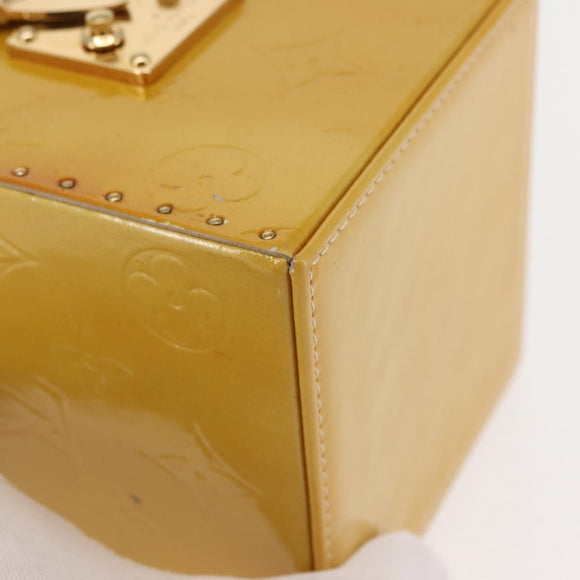 LOUIS VUITTON Monogram Vernis Bleecker Cosmetic Pouch Beige M91002 Auth BA6998