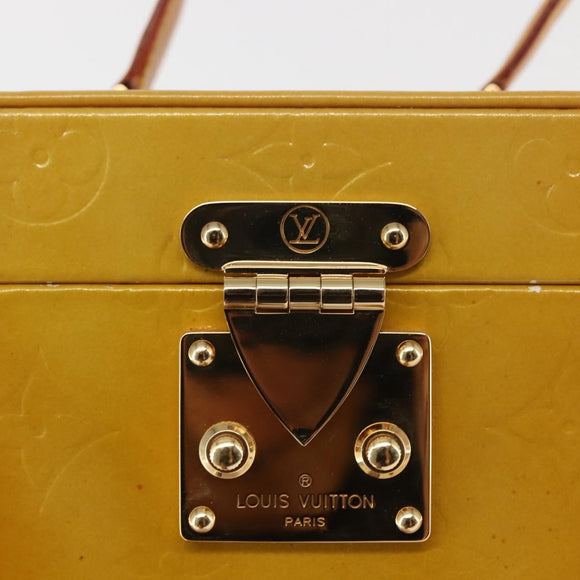 LOUIS VUITTON Monogram Vernis Bleecker Cosmetic Pouch Beige M91002 Auth BA6998