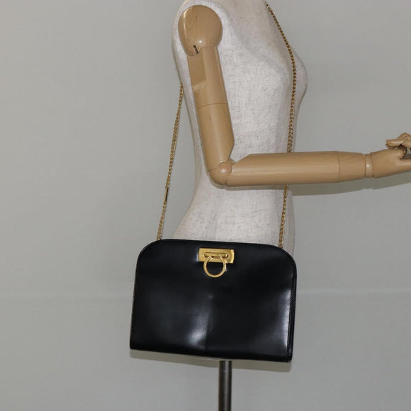 Salvatore Ferragamo Gancini Chain Shoulder Bag Leather Black Gold Auth BA7058