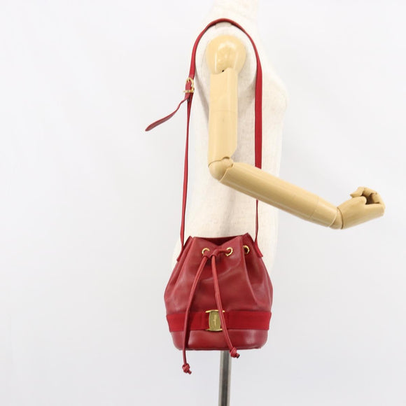 Salvatore Ferragamo Vala Shoulder Bag Leather Red Gold Auth BA7536