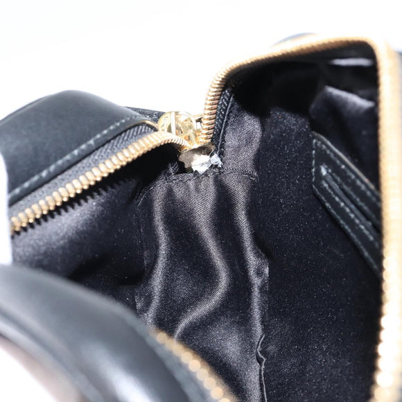 Salvatore Ferragamo Gancini Shoulder Bag Leather Black Gold Auth BA7668