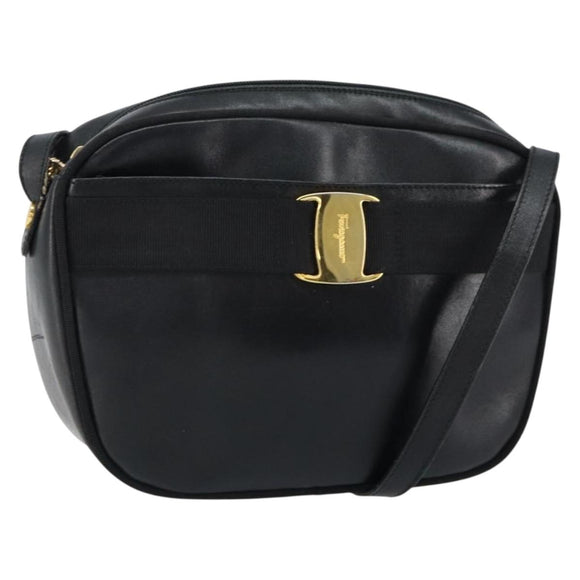 Salvatore Ferragamo Vala Shoulder Bag Leather Black Gold Auth BA7671