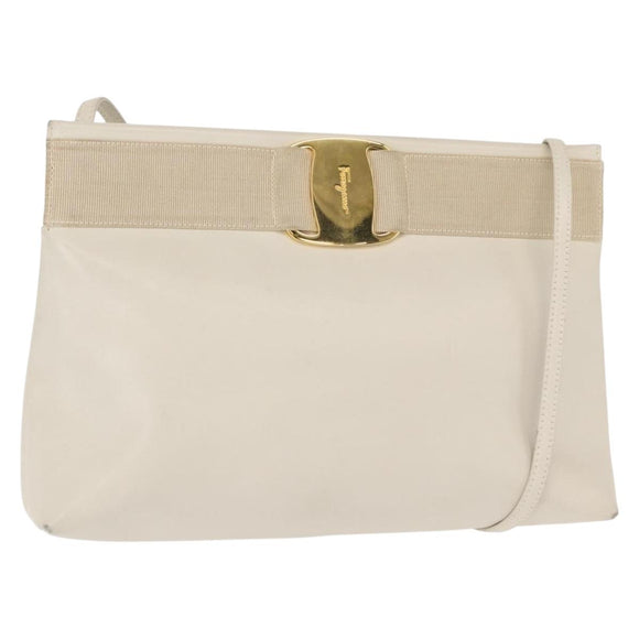 Salvatore Ferragamo Vala Shoulder Bag Leather White Gold Auth BA7675