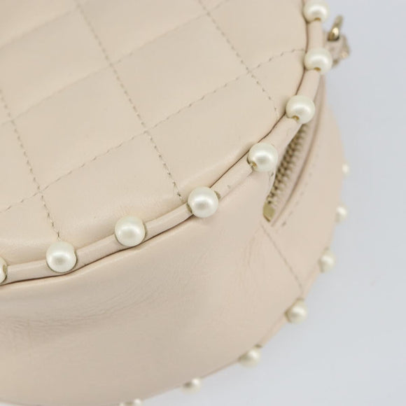 CHANEL Matelasse Ketten-Schultertasche Lammleder Beige Gold CC Auth ba8041M