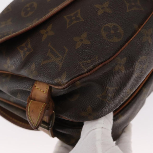 LOUIS VUITTON Monogram Saumur 30 Shoulder Bag M42256 LV Auth BA8124