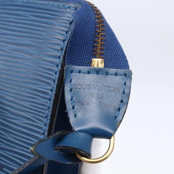 LOUIS VUITTON Epi Pochette Accessoires Pouch Blue M52985 LV Auth BA8155