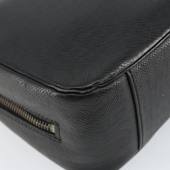 LOUIS VUITTON Taiga Trousse Toilette GM Clutch Bag Ardoise M30212 LV Auth BA8169