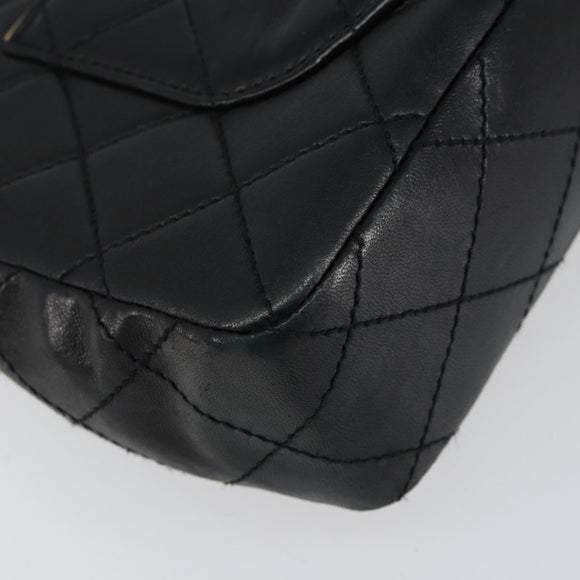 CHANEL Matelasse Chain Shoulder Bag Lamb Skin Beige Black CC Auth BA8256