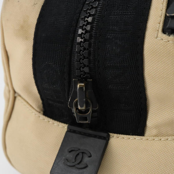 CHANEL Sports Clutch Bag Nylon Beige Black CC Auth BA8257