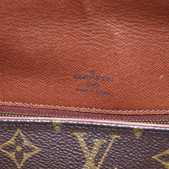 LOUIS VUITTON Monogram Saint Cloud GM Shoulder Bag M51242 LV Auth BA8287