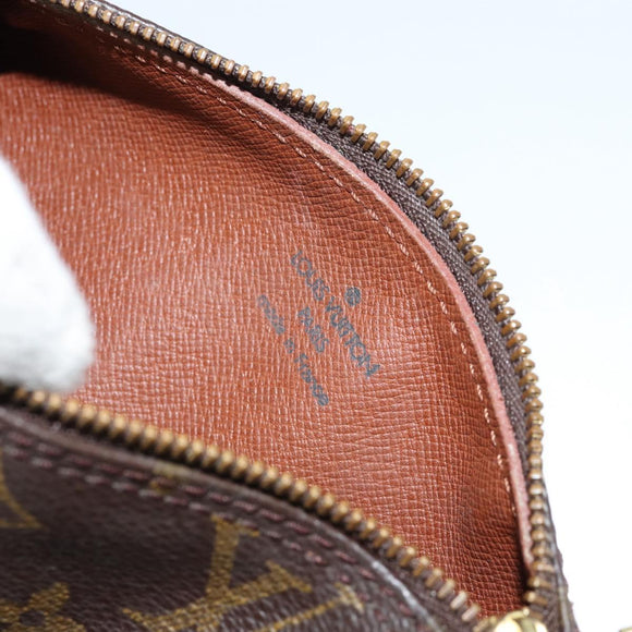 LOUIS VUITTON Monogram Papillon Pouch LV Auth BA8357