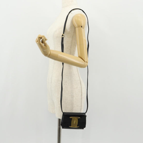 Salvatore Ferragamo Vala Shoulder Bag Leather Black Gold Auth BA8393V