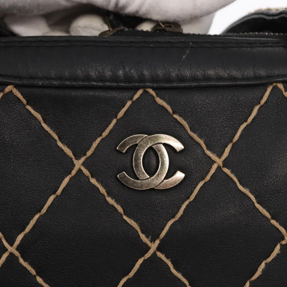CHANEL Wild stitch Hand Bag Lamb Skin Black CC Auth BA8410