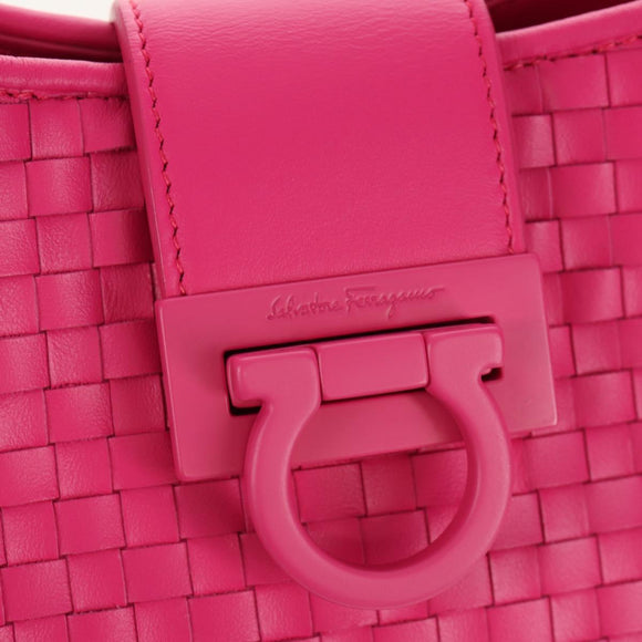 Salvatore Ferragamo Gancini Shoulder Bag Leather Pink Silver Auth BA8419V