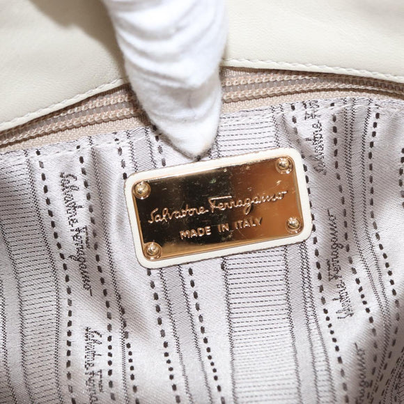 Salvatore Ferragamo Gancini Chain Hand Bag Leather White Gold Auth BA8685