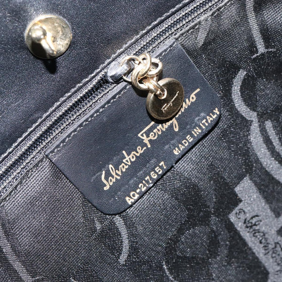 Salvatore Ferragamo Gancini Shoulder Bag Leather Black Gold Auth BA8690