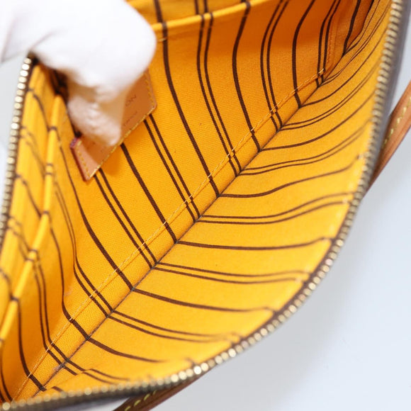 LOUIS VUITTON Monogram Neverfull MM Pouch Accessory Pouch LV Auth BA8740