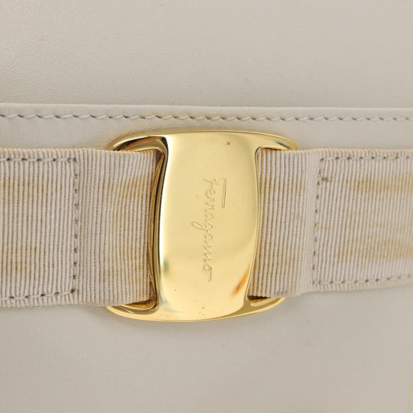 Salvatore Ferragamo Gancini Shoulder Bag Leather White Gold Auth BA8782