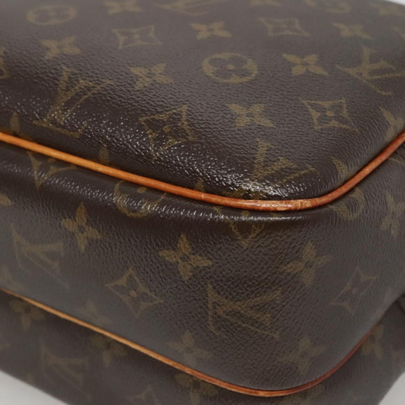 LOUIS VUITTON Monogram Reporter PM Shoulder Bag M45254 LV Auth BA896