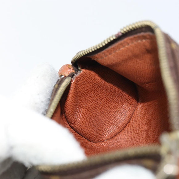 LOUIS VUITTON Monogram Papillon Pouch LV Auth BA8962