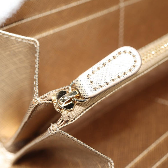 Salvatore Ferragamo Long Wallet Leather Gold Tone Auth BA8972V