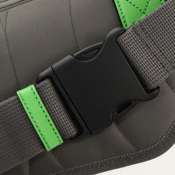 GUCCI GG Canvas Waist bag Nylon Gray Silver 752102 Auth BA8974V