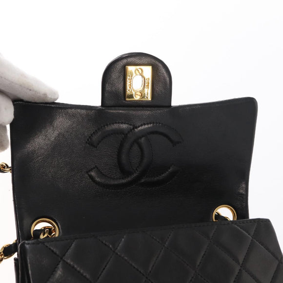 CHANEL Mini Matelasse 17 Chain Bag Lamb Skin Black Gold CC Auth BA9004SAM