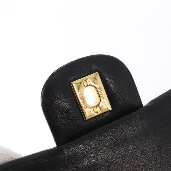CHANEL Matelasse 25 Double Flap Chain Bag Lamb Skin Black Gold CC Auth BA9005SAM