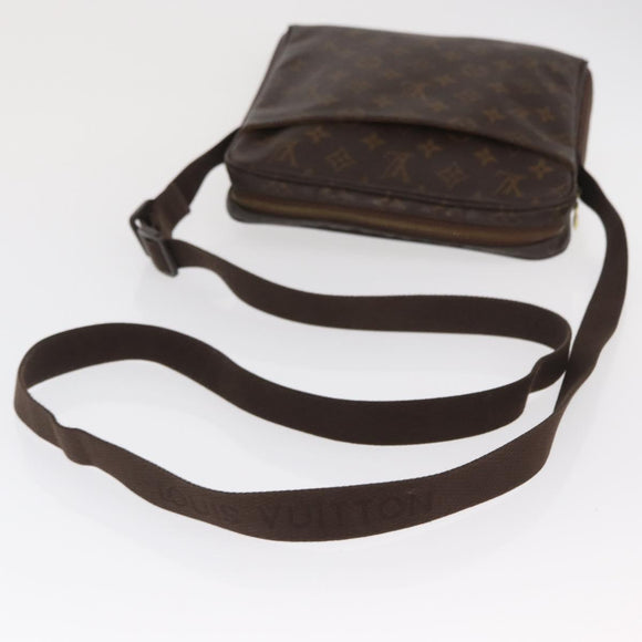 LOUIS VUITTON Monogram Shoulder Bag LV Auth BA9154